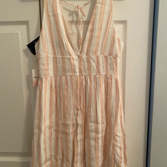 Pink and white vertical striped dress. - Picture 3 of 6